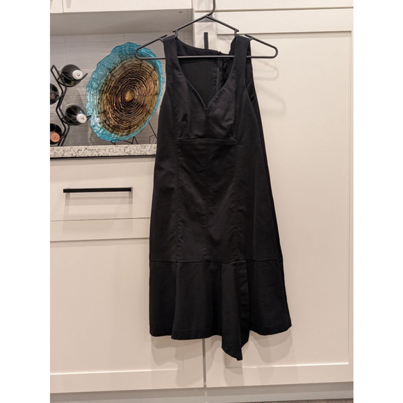 Women's Nanette Lepore Black Dress Size 0 - Picture 2 of 11